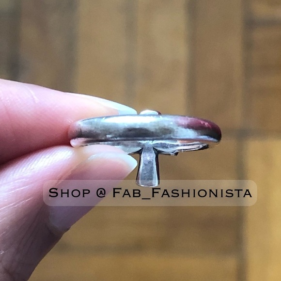 James Avery Retired St Teresa Cross Ring size 6 - Picture 5 of 9